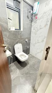 Bathroom Image of 500 Sq.ft 1 BHK Apartment / Flat for sale in Shreeji Nakshtra, Malad West Mumbai for Rs. 10100000