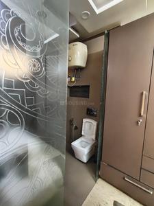 Bathroom Image of 1743 Sq.ft 4 BHK Duplex for sale in Sector 50 Noida for Rs. 70000000