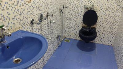Image of 900 Sq.ft 2 BHK Apartment / Flat for rent in Vile Parle East, Mumbai for Rs. 78000