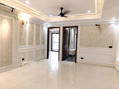 Living Room Image of 1949 Sq.ft 3 BHK Builder Floor for sale in Palm Mayfield Garden, Sector 50 Gurgaon for Rs. 28000000