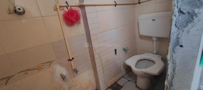 Bathroom Image of 1200 Sq.ft 2 BHK Independent House for rent in Junaraopura Nadiad for Rs. 15000