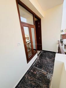 Balcony Image of 700 Sq.ft 2 BHK Builder Floor for rent in Sultanpur New Delhi for Rs. 25000