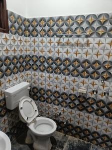 Bathroom Image of Hamza PG in Sedhar, Jammu