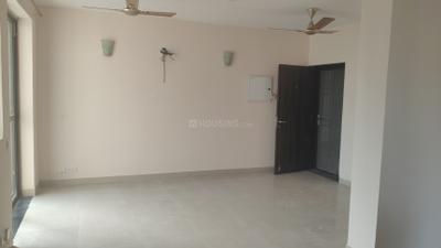 Living Room Image of 1500 Sq.ft 3 BHK Apartment / Flat for sale in Unitech The Residences, Sector 33 Gurgaon for Rs. 24000000