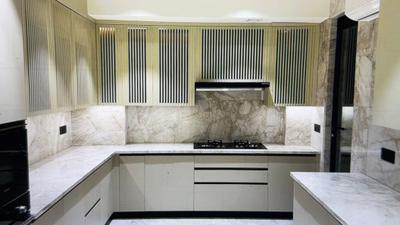 Kitchen Image of 4050 Sq.ft 4 BHK Builder Floor for sale in Model Town New Delhi for Rs. 62500000