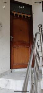 Image of 1100 Sq.ft 2 BHK Builder Floor for rent in Model Town, New Delhi for Rs. 40000