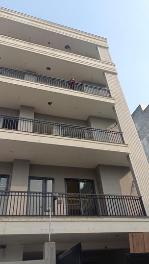 Luxury floor  Main Image 1