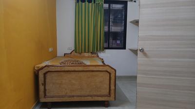 Bedroom Image of 600 Sq.ft 1 BHK Apartment / Flat for rent in Kshitija Shree Laxmi Residency, Byculla Mumbai for Rs. 45000