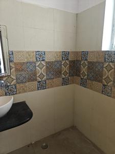 Bathroom Image of 1175 Sq.ft 2 BHK Apartment / Flat for sale in George Town Allahabad for Rs. 13000000