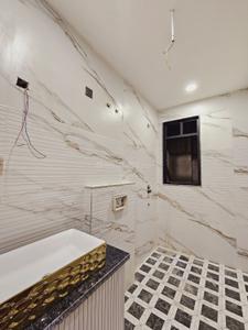 Bathroom Image of 2700 Sq.ft 4 BHK Builder Floor for sale in Ansal Api Esencia, Sector 67 Gurgaon for Rs. 24500000