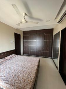 Bedroom Image of 725 Sq.ft 2 BHK Apartment / Flat for rent in Kasarvadavali Thane for Rs. 40000