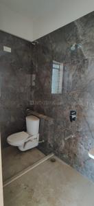 Bathroom Image of 786 Sq.ft 2 BHK Apartment / Flat for sale in Tangent Sumati Heights, Matunga East Mumbai for Rs. 30000000