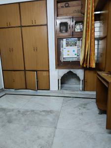 Bedroom Image of 1150 Sq.ft 2 BHK Apartment / Flat for sale in Patparganj New Delhi for Rs. 16500000
