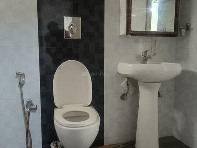 Bedroom Image of 1800 Sq.ft 3 BHK Apartment / Flat for rent in Vasant Kunj New Delhi for Rs. 85000