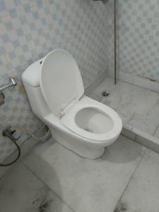 Image of 2000 Sq.ft 4 BHK Apartment / Flat for rent in CGHS Rashtrapati BCA Apartments, Sector 10 Dwarka, New Delhi for Rs. 55000