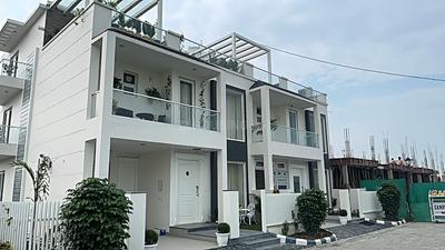 5 BHK Villa