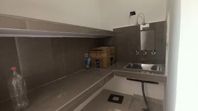 Kitchen Image of 500 Sq.ft 1 BHK Independent House for rent in Mayur Vihar Phase 1 New Delhi for Rs. 16000