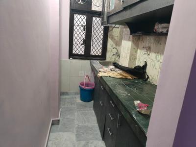 Kitchen Image of 350 Sq.ft 1 BHK Builder Floor for sale in Mayur Vihar Phase 1 New Delhi for Rs. 2200000