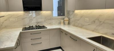 Kitchen Image of 1800 Sq.ft 3 BHK Apartment / Flat for sale in Pareena Express Heights, Sector 99 Gurgaon for Rs. 17900000