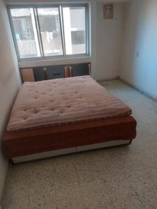 Bedroom Image of 760 Sq.ft 3 BHK Apartment / Flat for rent in Paldi Ahmedabad for Rs. 22000