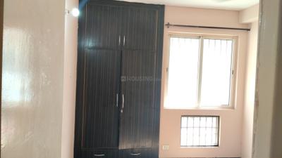 Bedroom Image of 950 Sq.ft 2 BHK Apartment / Flat for rent in Jaypee Kosmos, Sector 134 Noida for Rs. 23000