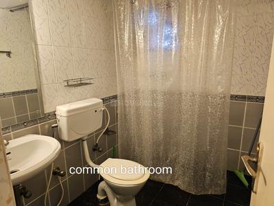 Bathroom Image of 1950 Sq.ft 3.5 BHK Apartment / Flat for sale in Mantri Elite, JP Nagar Bengaluru for Rs. 27000000
