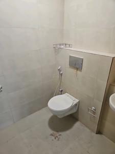 Bedroom Three Image of 1350 Sq.ft 3 BHK Apartment / Flat for rent in Piramal Mahalaxmi South Tower, Worli Mumbai for Rs. 270000