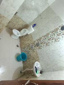 Bathroom Image of 1365 Sq.ft 3 BHK Apartment / Flat for sale in Gokulam Apartment, Danapur Patna for Rs. 7500000