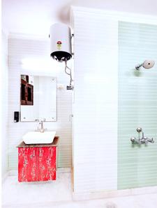Bathroom Image of Tulip Residency Girls PG in Sector 56, Gurgaon