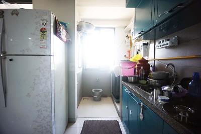 Kitchen Image of 1500 Sq.ft 3 BHK Apartment / Flat for sale in South Bopal Ahmedabad for Rs. 8500000