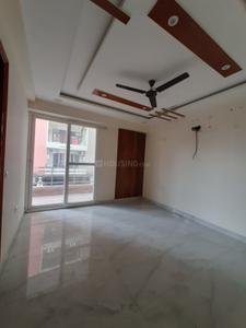 Bedroom Image of 1900 Sq.ft 4 BHK Apartment / Flat for rent in Rasik Tower Block C And D, Talashpur Aligarh for Rs. 22000