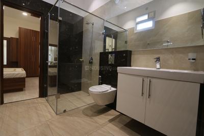 Bathroom Image of 1200 Sq.ft 3 BHK Apartment / Flat for rent in AGI Smart Homes, Pholriwal Jalandhar for Rs. 32000