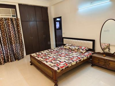 Bedroom Image of 3000 Sq.ft 4 BHK Independent House for rent in Sector 46 Noida for Rs. 70000