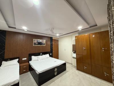 Bedroom Image of Kami’s PG in Sector 17, Gurgaon