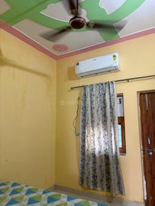Bedroom Image of 700 Sq.ft 1 BHK Builder Floor for rent in HUDA Sector-2 Palwal for Rs. 15000