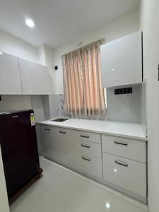 Kitchen Image of 651 Sq.ft 1 RK Apartment / Flat for rent in Mahalakshmi Nagar Indore for Rs. 15000