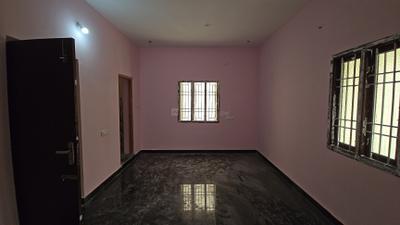 Bedroom Image of 1636 Sq.ft 3 BHK Duplex for sale in Maraimalai Nagar Chennai for Rs. 8200000