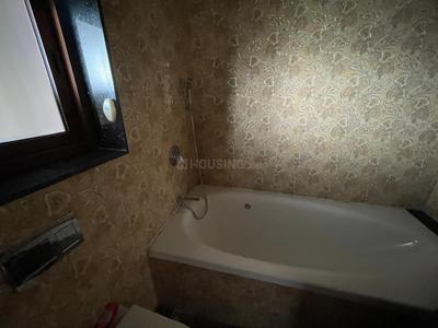 Bathroom Image of 2152 Sq.ft 3 BHK Apartment / Flat for rent in Panjim Goa for Rs. 130000