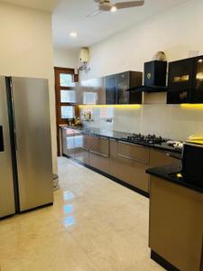 Kitchen Image of 3200 Sq.ft 3 BHK Builder Floor for rent in Sector 35 Chandigarh for Rs. 120000