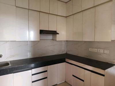 Kitchen Image of 1000 Sq.ft 2 BHK Apartment / Flat for sale in Signature Global The Millennia, Sector 37D Gurgaon for Rs. 7150000