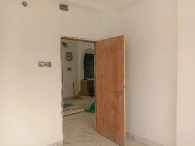 Bedroom Image of 880 Sq.ft 2 BHK Apartment / Flat for sale in Chinar Park Kolkata for Rs. 3800000