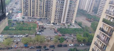 Image of 610 Sq.ft 1 BHK Apartment / Flat for rent in Maxblis Grand Kingston, Sector 75, Noida for Rs. 30000