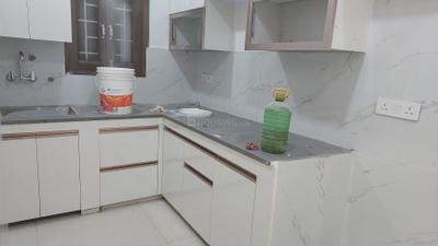 Kitchen Image of 1000 Sq.ft 3 BHK Builder Floor for sale in Sector 8 Dwarka New Delhi for Rs. 14900000