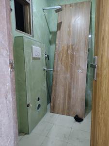 Common Bathroom Image of 800 Sq.ft 2 BHK Apartment / Flat for sale in Kishangarh New Delhi for Rs. 5620000