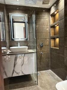 Bathroom Image of 3618 Sq.ft 4 BHK Builder Floor for sale in DLF City Phase 1, DLF Phase 1 Gurgaon for Rs. 69000000