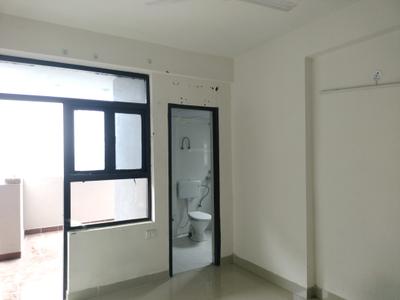 Bedroom Image of 750 Sq.ft 3 BHK Apartment / Flat for sale in Amolik Sankalp, Sector 85 Faridabad for Rs. 7500000