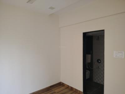Bedroom Image of 800 Sq.ft 2 BHK Apartment / Flat for rent in Kalpataru Paramount, Thane West Thane for Rs. 46000