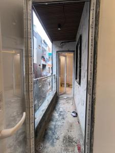 Balcony Image of 900 Sq.ft 3 BHK Builder Floor for sale in Shastri Nagar New Delhi for Rs. 13500000