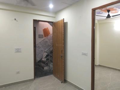 Living Room Image of 500 Sq.ft 2 BHK Builder Floor for sale in New Ashok Nagar New Delhi for Rs. 4000000
