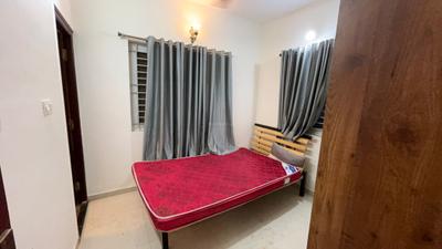 Bedroom Image of 1000 Sq.ft 2 BHK Apartment / Flat for rent in Thanisandra Bengaluru for Rs. 25000